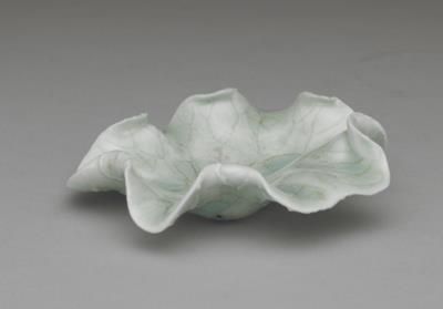 图片[4]-Lotus-leaf-shaped washer in celadon glaze. Xianghu ware., Song to Qing dynasty, 12th – 18th century-China Archive